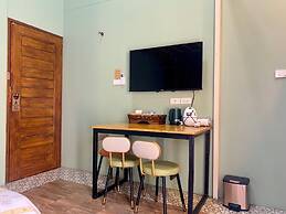 Mana An lake hill resort