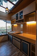 Mana An lake hill resort