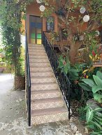 Mana An lake hill resort