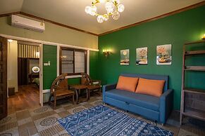 Mana An lake hill resort