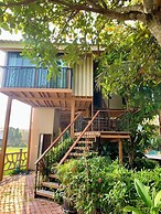 Mana An lake hill resort