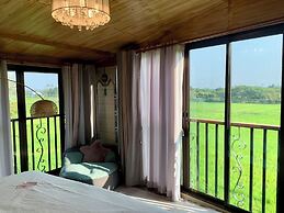 Mana An lake hill resort