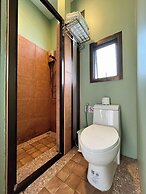 Mana An lake hill resort