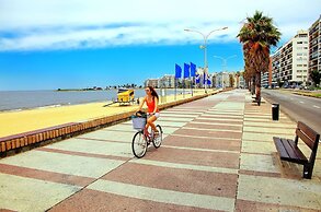 Elegant Apartment - Perfect Location Between the Coast and the City Ce