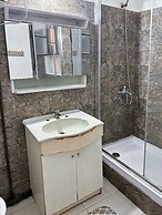 Elegant Apartment - Perfect Location Between the Coast and the City Ce