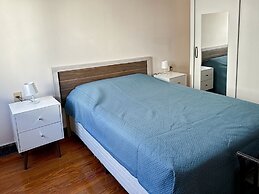 Elegant Apartment - Perfect Location Between the Coast and the City Ce