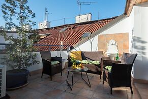 Stylish apartment with terrace in center Prague