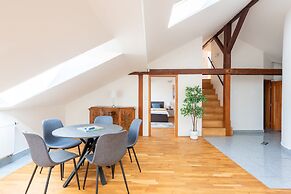 Stylish apartment with terrace in center Prague