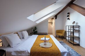 Stylish apartment with terrace in center Prague