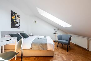 Stylish apartment with terrace in center Prague
