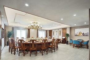 Rose Garden International Hotel