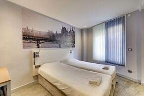 Kyriad PARIS 12 Nation