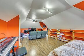 Dog-friendly Pittsburgh Home, 3 Mi to Downtown!