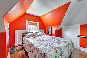 Dog-friendly Pittsburgh Home, 3 Mi to Downtown!