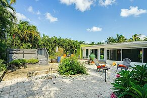 Walk to Beach: Cape Coral Home w/ Grill & Patio