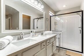 Gilbert Home Near Dtwn: Fire Pits, Grill & More!