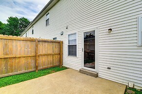 Inviting Bowling Green Escape w/ Smart Tvs!
