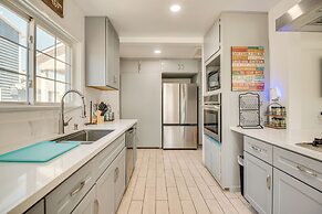 2 Mi to Sofi Stadium: Updated Inglewood Home!