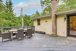 Catskills Getaway < 20 Mi to Monticello & Skiing!