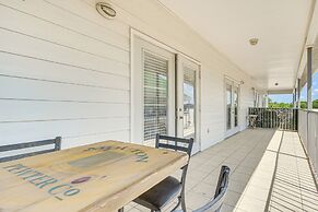 Biloxi Condo w/ Community Pool ~ Half-mi to Beach!