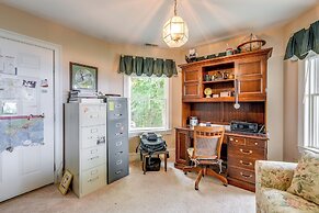 Stunning Hiawassee Hideaway w/ Impeccable Views!