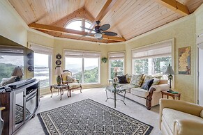 Stunning Hiawassee Hideaway w/ Impeccable Views!