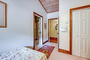 Stunning Hiawassee Hideaway w/ Impeccable Views!