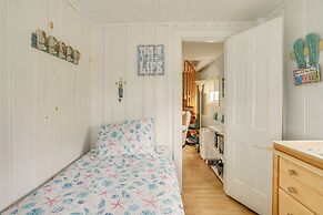 Rockport Cottage w/ Patio - Steps to Beach!