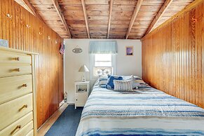 Rockport Cottage w/ Patio - Steps to Beach!