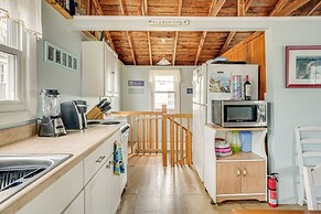 Rockport Cottage w/ Patio - Steps to Beach!