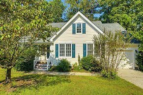 Park Village Home w/ Pond: 6 Mi to Downtown Cary