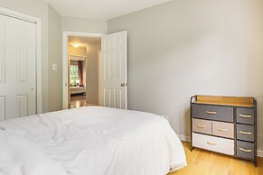 Park Village Home w/ Pond: 6 Mi to Downtown Cary