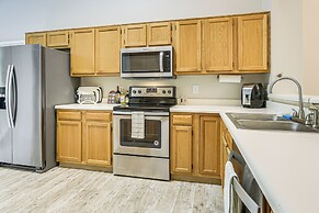 Park Village Home w/ Pond: 6 Mi to Downtown Cary