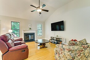 Park Village Home w/ Pond: 6 Mi to Downtown Cary