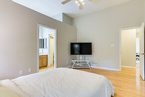 Park Village Home w/ Pond: 6 Mi to Downtown Cary