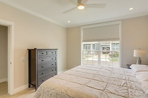Lakeside Marblehead Home w/ Screened Patio!