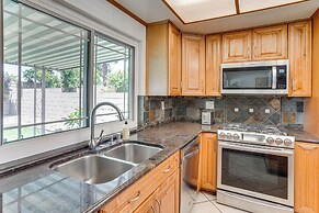 Huntington Beach Home: Fire Pit, Grill + More!