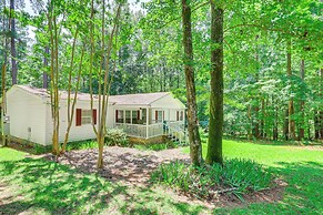 Pet-friendly Sparta Retreat: Boat Dock & Fire Pit!