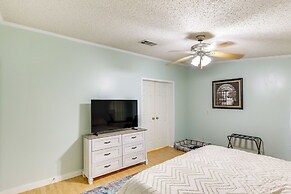 Pet-friendly Sparta Retreat: Boat Dock & Fire Pit!