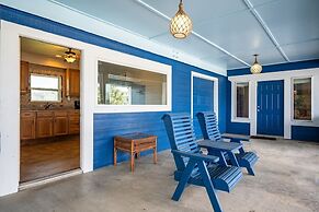 Yoho Hideout 4 Bedroom Home by RedAwning