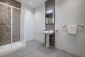 Premier Seafront Living: Ultra-luxury in Sliema