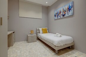 Premier Seafront Living: Ultra-luxury in Sliema