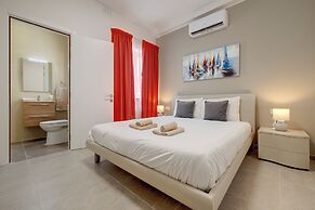 Elegant Sliema Penthouse, Panoramic Terrace