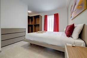 Elegant Sliema Penthouse, Panoramic Terrace