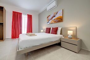 Elegant Sliema Penthouse, Panoramic Terrace