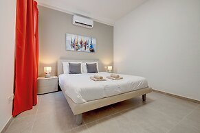 Elegant Sliema Penthouse, Panoramic Terrace