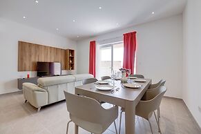 Elegant Sliema Penthouse, Panoramic Terrace