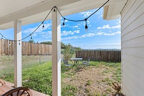 Trails Sisters-calm on the Edge of Town