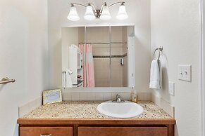 Trails Sisters-calm on the Edge of Town