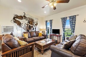 House of Trails-views and Nature on the Edge